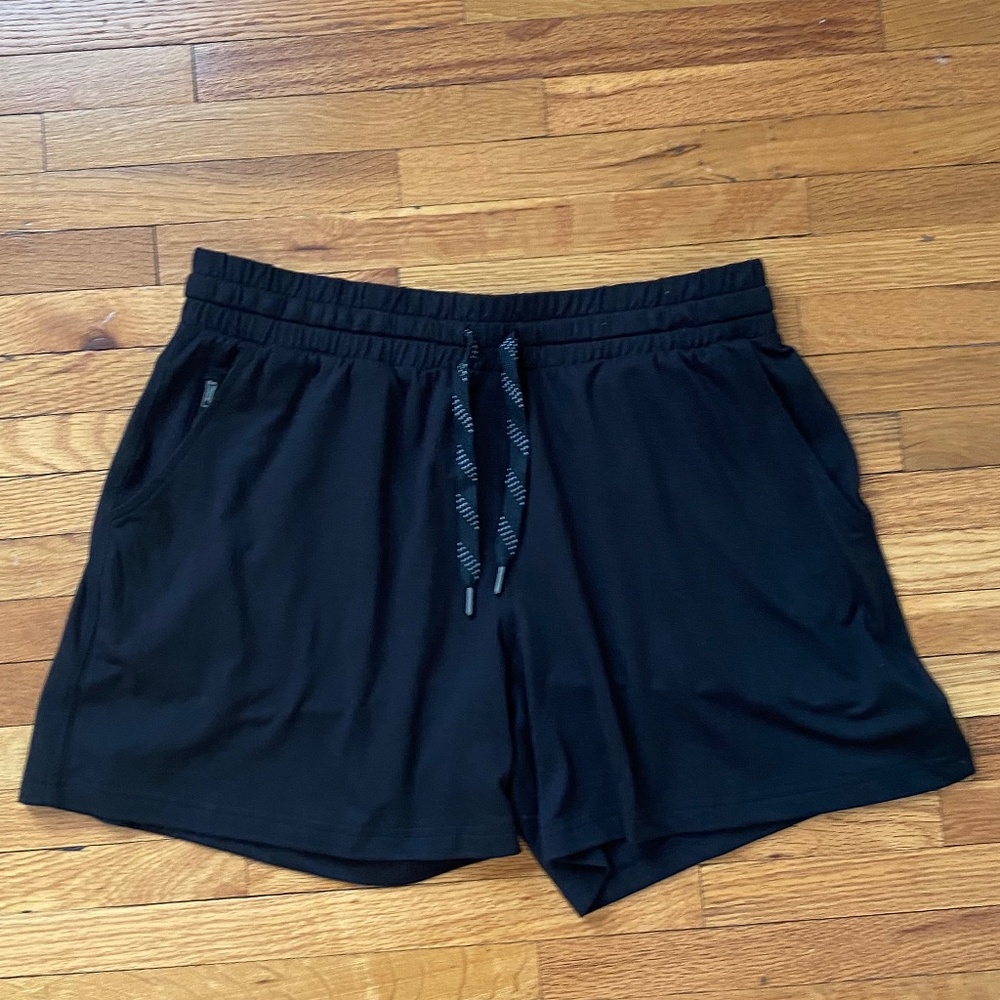Pacific Trail Black Women's Shorts